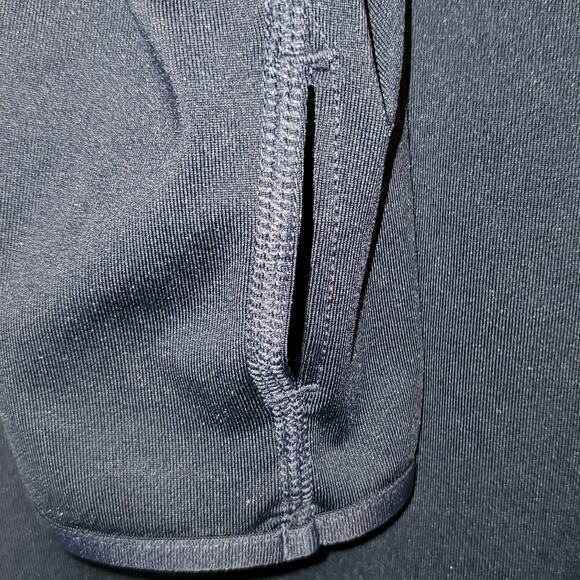 Nike Dri-Fit NFL Team Apparel Seahawks 1/2 Zip Long Sleeve Size Medium - Picture 6 of 7